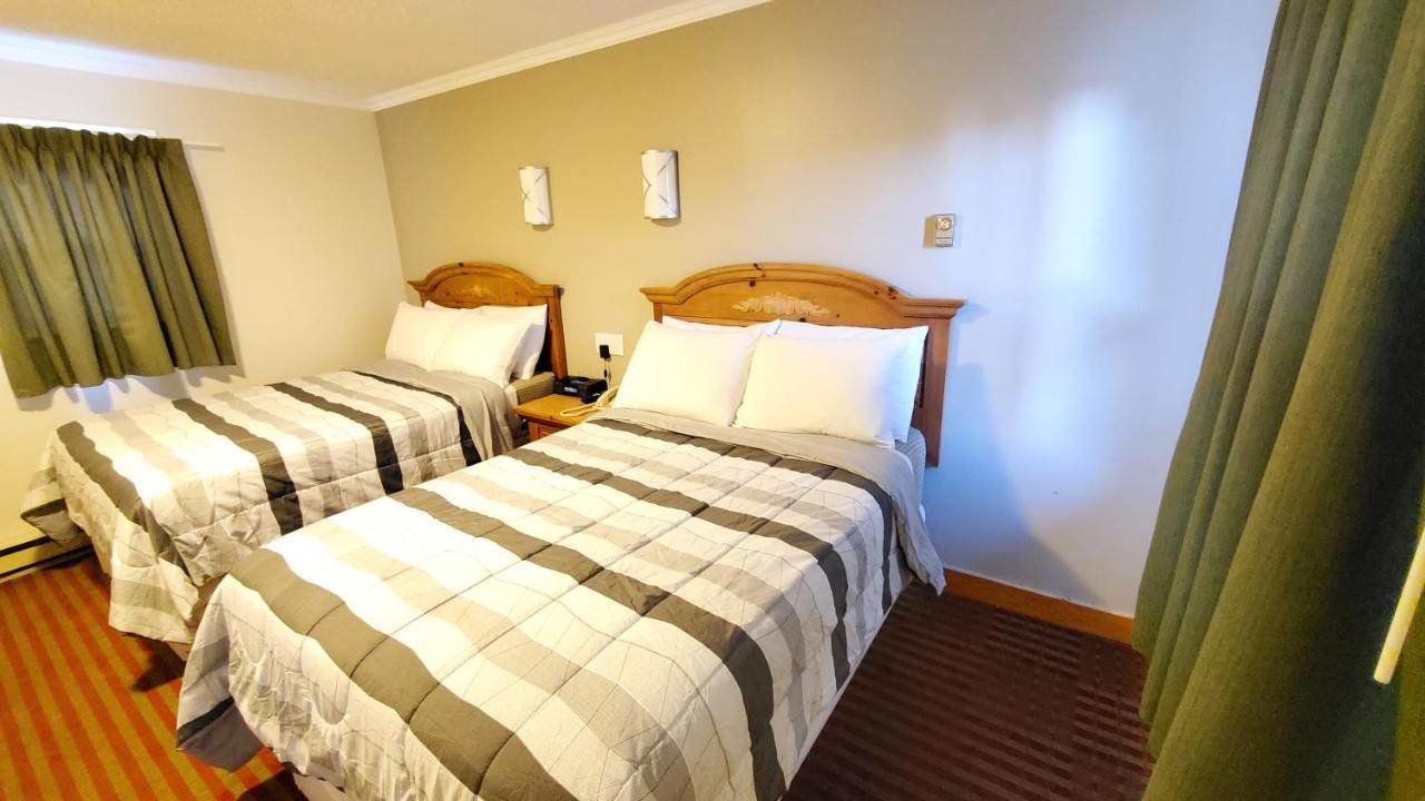 Knights Inn Colonial Fireside Inn Pembroke Extérieur photo
