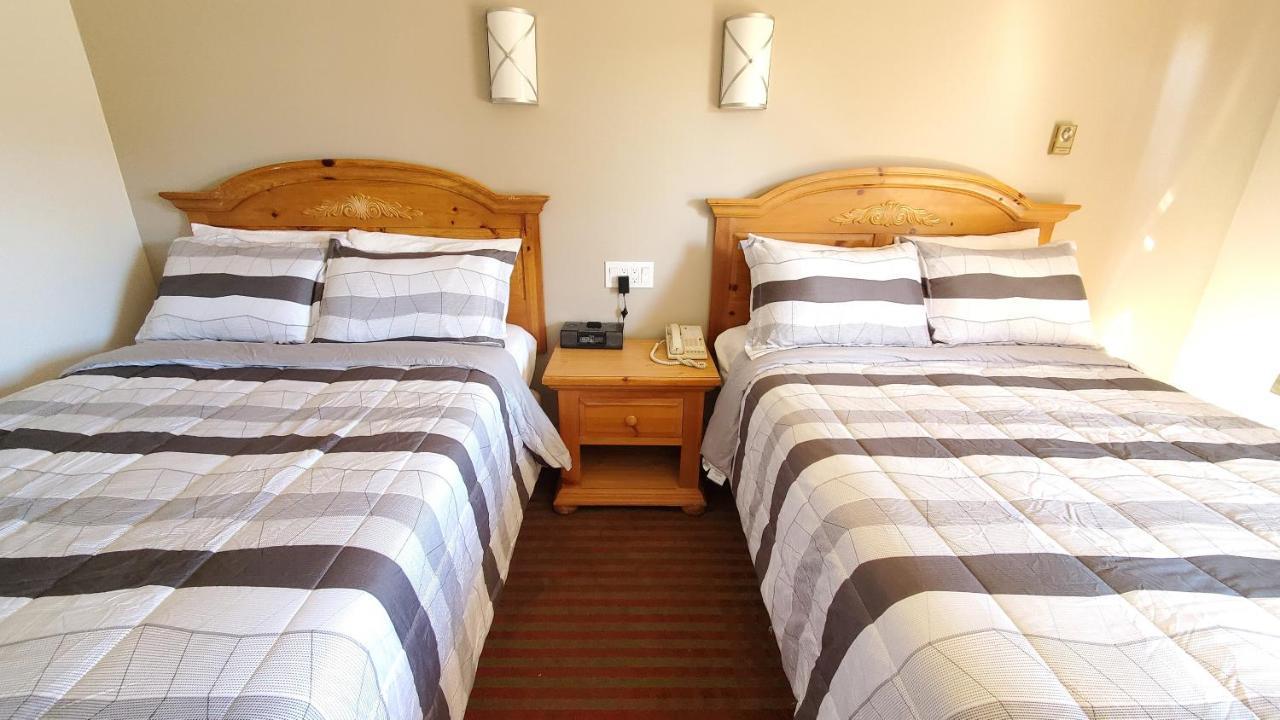 Knights Inn Colonial Fireside Inn Pembroke Extérieur photo