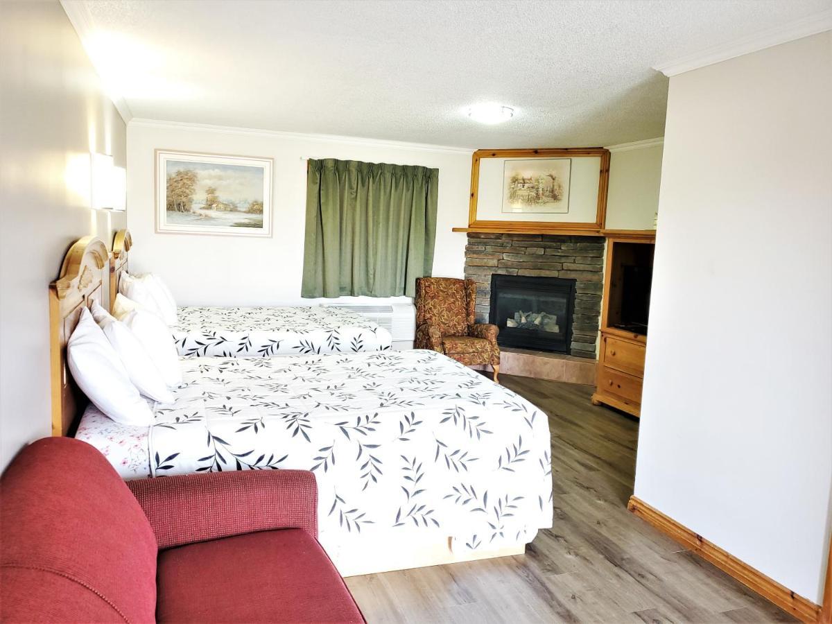 Knights Inn Colonial Fireside Inn Pembroke Extérieur photo